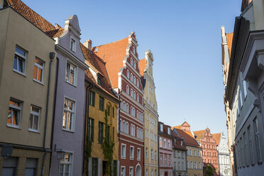 Deutschland, Mecklenburg-Vorpommern, Stralsund, Altstadt, Hausfassaden - MAMF00496