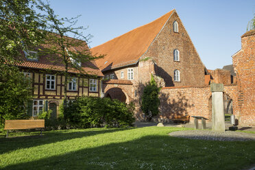 Germany, Mecklenburg-Western Pomerania, Stralsund, former Franciscan Monastery, half-timbered house - MAM00499