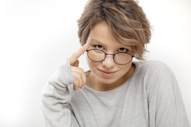 Portrait of young woman wearing glasses - VGF00232