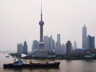 Traffic on Huang Pu River at Sunrise - MINF10812