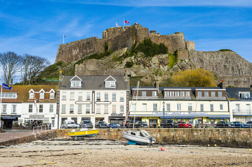 United Kingdom, Channel islands, Jersey, the town of Mont Orgueil and its castle - RUN01564