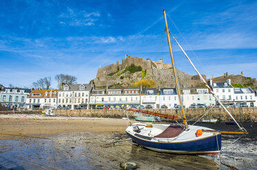 United Kingdom, Channel islands, Jersey, the town of Mont Orgueil and its castle - RUNF01565