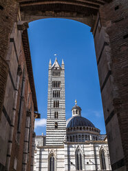 Italien, Toskana, Siena, Dom von Siena, Blick durch den Facciatone - LAF02237