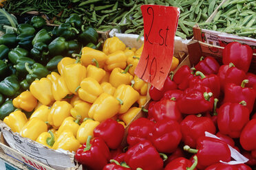 Gemüse am Marktstand - MINF11010