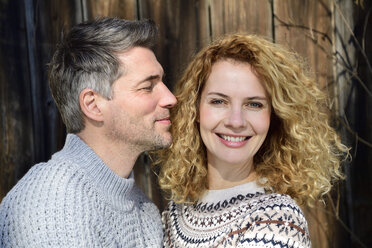 Germany, Bavaria, portrait of happy couple - ECPF00548