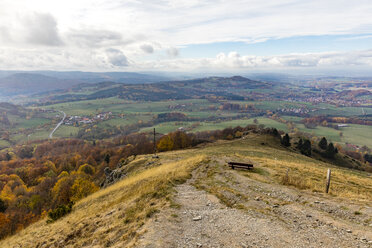 Deutschland, Naturpark Hessische Rhön, Herbst auf der Wasserkuppe - SRF00897