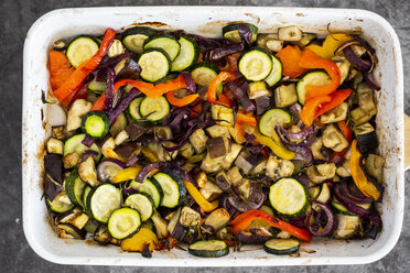 Mix of cooked vegetables in casserole, from above - GIOF05877