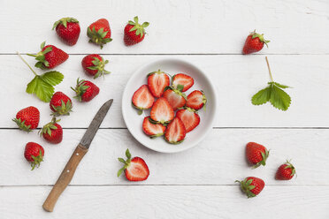 Strawberries, chopped in white bowl - GWF06025