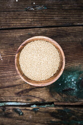 Amaranth in bowl, from above - GIOF05937