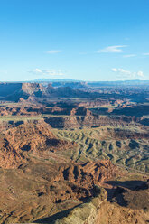 USA, Dead Horse Point State Park, Blick über die Canyonlands und den Colorado River - RUNF01700