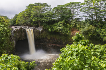 USA, Hawaii, Big Island, Hilo, Rainbow Falls - FOF10502