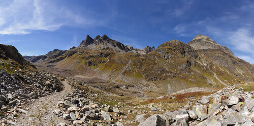 Österreich, Vorarlberg, Silvretta, Klostertal, Sonntagsspitze, Trail - WWF04969