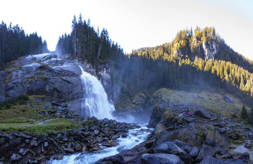Österreich, Nationalpark Hohe Tauern, Krimmler Wasserfälle, Untere Fälle - WWF05021