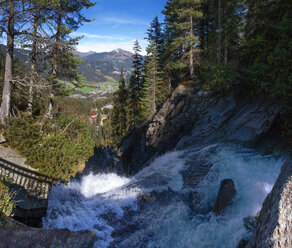 Österreich, Nationalpark Hohe Tauern, Krimmler Wasserfälle, Obere Wasserfälle - WWF05026