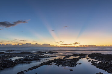 USA, Hawaii, Big Island, Kona, Pele's Well at aunset - FOF10589