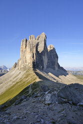 Italy, Sexten Dolomites, Tre Cime di Lavaredo, Nature Park Tre Cime, Unesco World Heritage Natural Site - RUEF02147