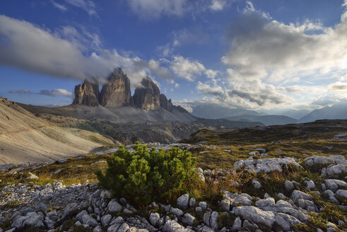 Italien, Sextner Dolomiten, Drei Zinnen, Naturpark Drei Zinnen, Unesco Weltnaturerbe - RUEF02153