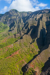 Hawaii, Kauai, Luftaufnahme der Na Pali Küste, Na Pali Coast State Wilderness Park - RUNF01842