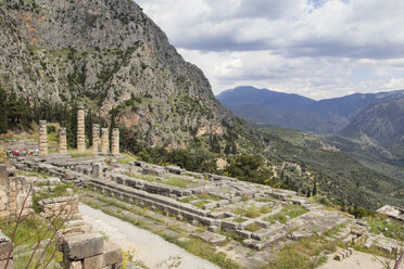 Griechenland, Delphi, Tempel des Apollo - MAMF00553