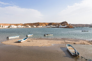 Fischerboote in der Bucht von Sur, Sur, Oman - WVF01259