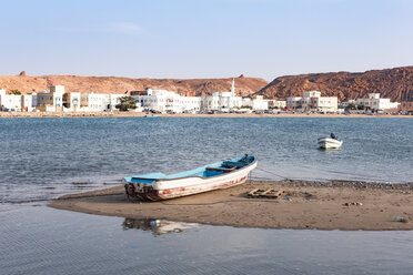 Fischerboote in der Bucht von Sur, Sur, Oman - WVF01267