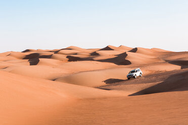 Sultanate Of Oman, Wahiba Sands, Dune bashing in an SUV - WVF01371