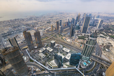 United Arab Emirates, Dubai, cityscape with Sheikh Zayed Road - HSIF00494