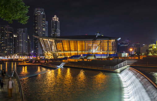 Vereinigte Arabische Emirate, Dubai, Opernhaus bei Nacht - HSIF00501