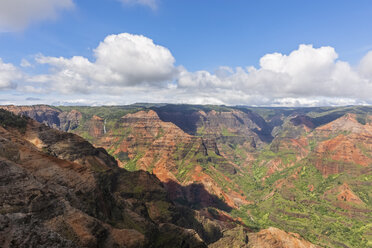 USA, Hawaii, Kauai, Waimea Canyon State Park, Blick über die Waimea-Schlucht - FOF10721