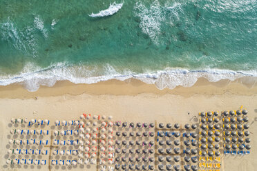 Griechenland, Preveza, Luftaufnahme von Vrachos Beach - TAMF01351