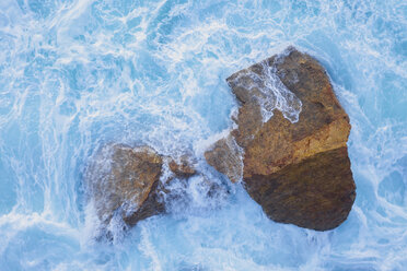 Portugal, Algarve, Sagres, rock in sea waves - MMAF00895