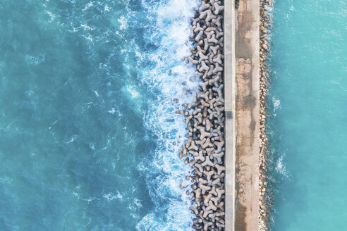 Portugal, Algarve, Sagres, harbor, aerial view of tetrapods as coastal protection - MMAF00904