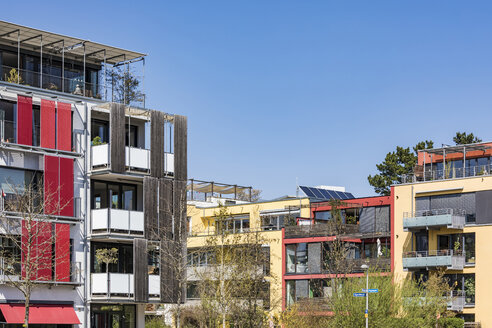 Germany, Tuebingen, Muehlenviertel, modern residential zero-energy houses - WDF05254