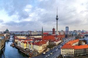 Deutschland, Berlin, Blick auf den Fernsehturm - PUF01409