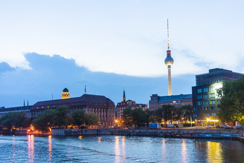 Deutschland, Berlin, Blick auf den Fernsehturm, lizenzfreies Stockfoto