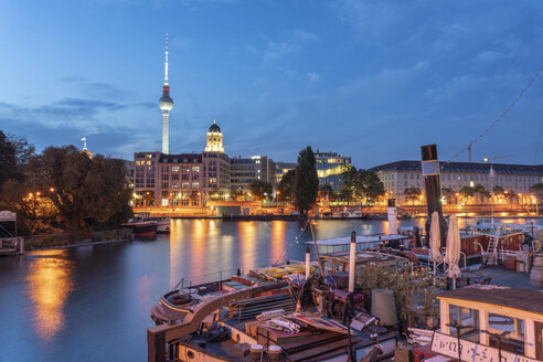 Germany, Berlin, view to skyline with television tower at twilight - TAMF01376