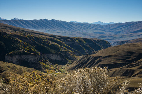 Russia, Caucasus, Chechnya, Overlook over the Chechen mountains - RUNF01969