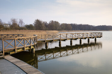 Deutschland, Rügen, Binz, Schmachter See, Uferpromenade - WIF03894