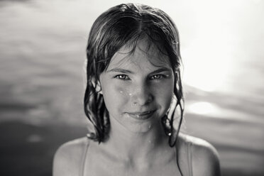 Portrait of Caucasian girl in lake - BLEF03357