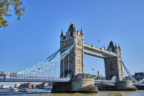 UK, London, Themse und Tower Bridge, lizenzfreies Stockfoto