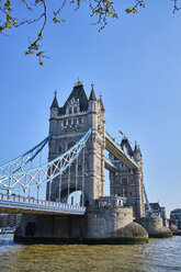 UK, London, Themse und Tower Bridge - MRF01983