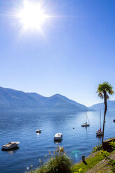 Boote auf dem Lago Maggiore, Ascona, Tessin, Schweiz - PUF01474
