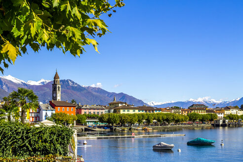 Boote auf dem Lago Maggiore, Ascona, Tessin, Schweiz - PUF01475