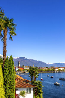 Boote auf dem Lago Maggiore, Ascona, Tessin, Schweiz - PUF01478