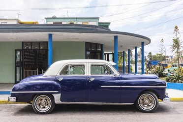 Geparkter blauer Oldtimer, Havanna, Kuba - HSIF00594