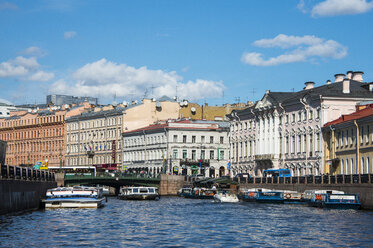 Wasserkanal im Zentrum von St. Petersburg, Russland - RUNF02121