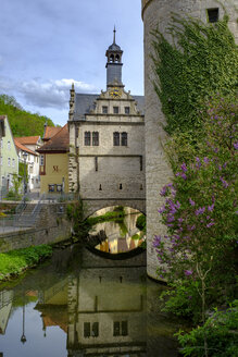 Altes Rathaus mit Maintor, Marktbreit, Franken, Bayern, Deutschland - LBF02586