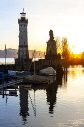 Hafen bei Sonnenuntergang, Lindau, Bodensee, Deutschland - PUF01495