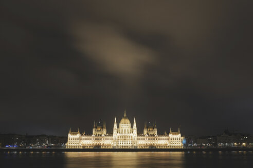 Parlamentsgebäude und Donau, Langzeitbelichtung bei Nacht, Budapest, Ungarn - WPEF01546