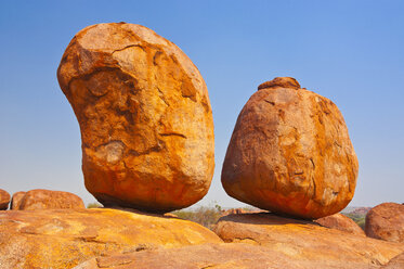 Granitblöcke im Devil's Marbles Conservation Reserve, Nordterritorium, Australien - RUNF02226